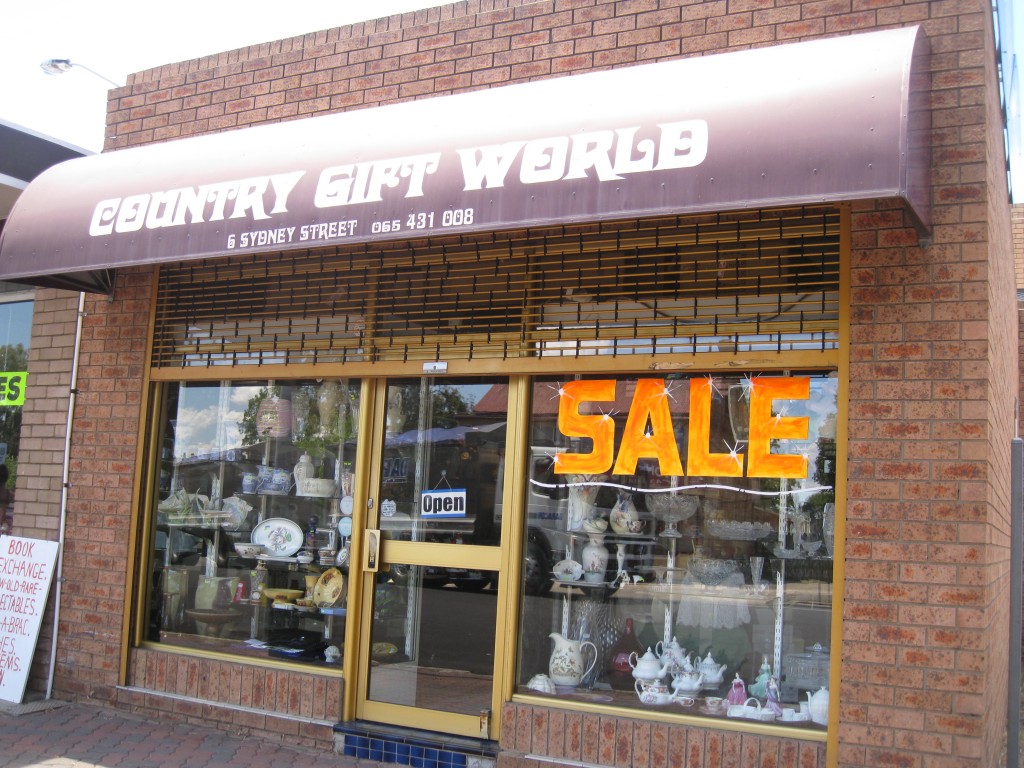 Country Gift World